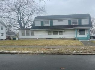 38 Turner St, Rochester, NY 14619