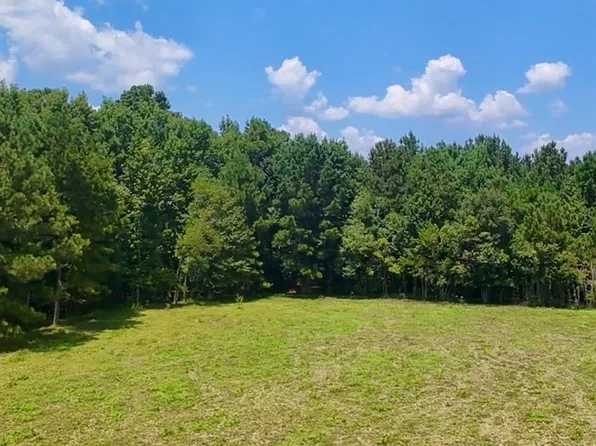 464 Road 3011a, Dayton, TX 77535