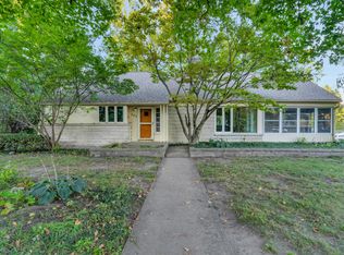 202 W Indiana Ave, Urbana, IL 61801