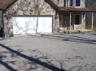 9301 Hondo Dr, Crossville, TN 38572