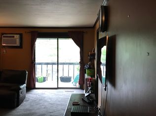 61 Wylie Ct #8, North Conway, NH 03860