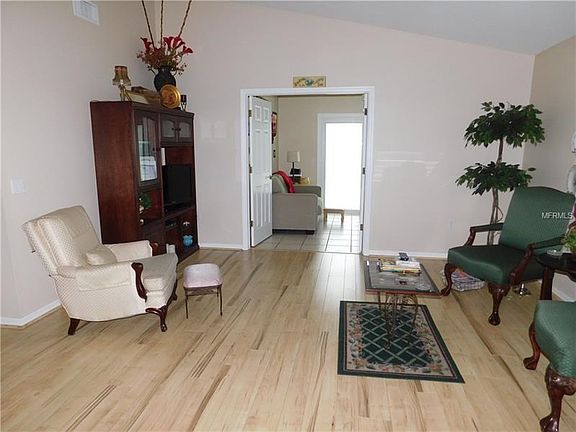 3rd image of 37449 Blueberry Ct