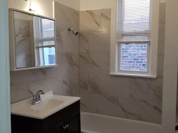 4062 W Cullerton St #2, Chicago, IL 60623