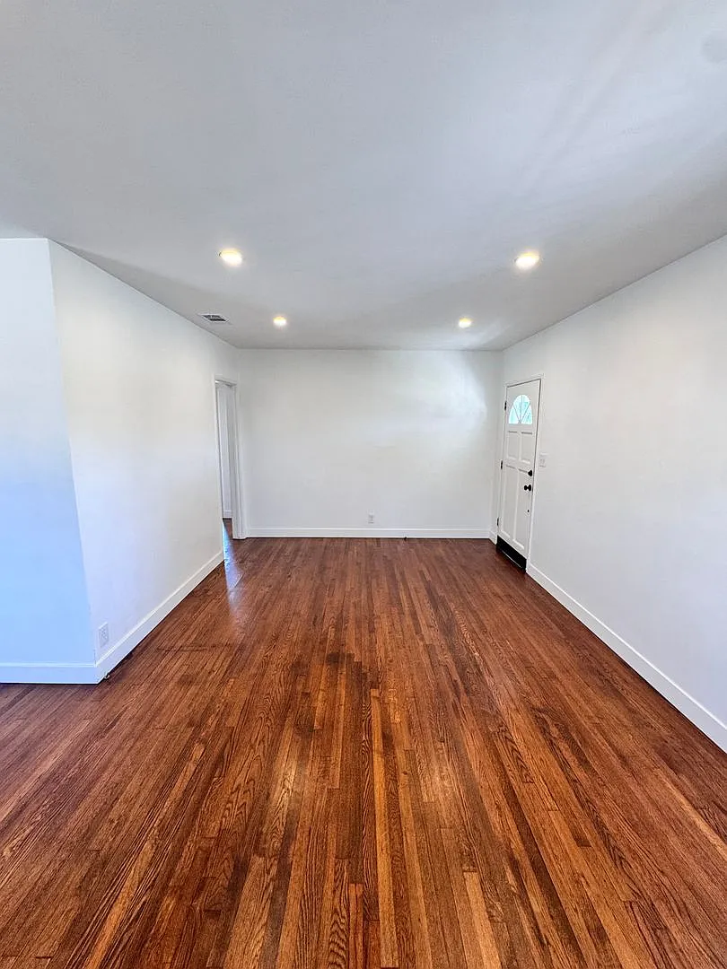 5833 Parapet Ave, Long Beach Single Family Home — Photo 4