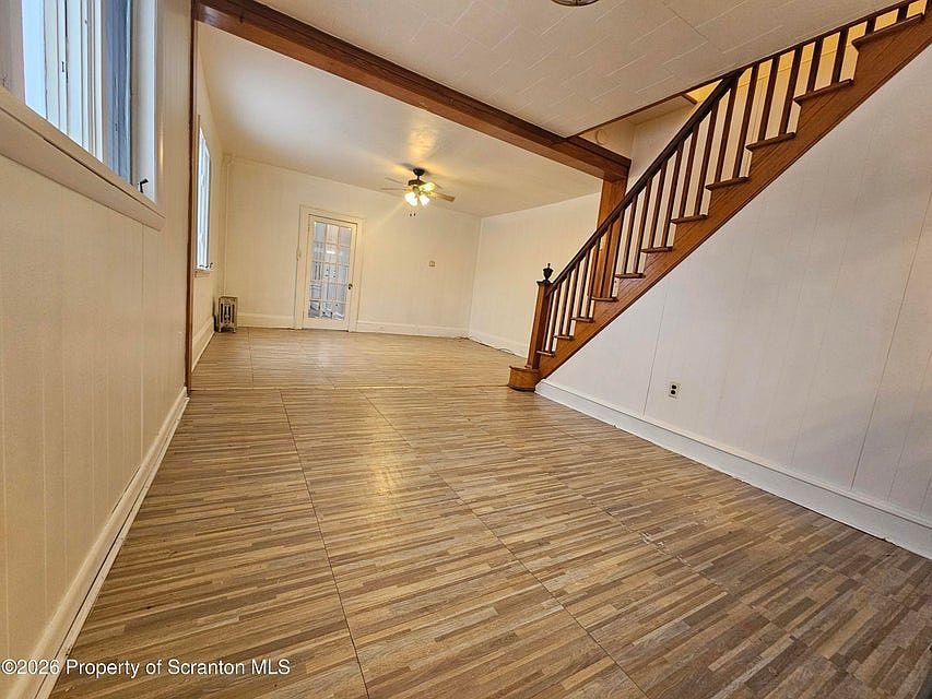1st image of 423 Lackawanna Ave #1