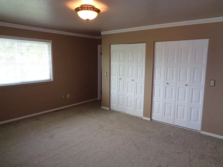 681 Garnet Ave — Photo 11