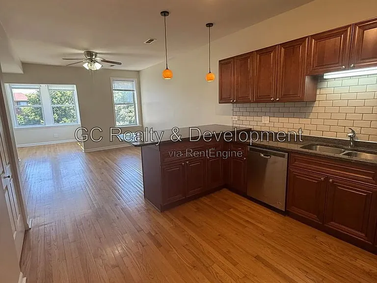 4842 N Albany Ave #3 — Photo 5