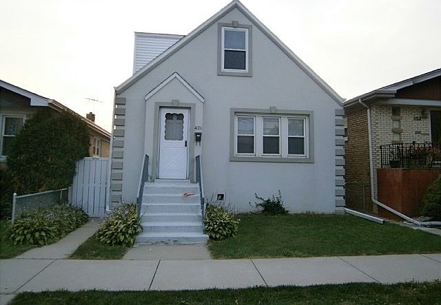 1st image of 4126 N Octavia Ave