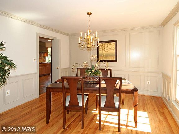 5th image of 9516 Baccarat Dr