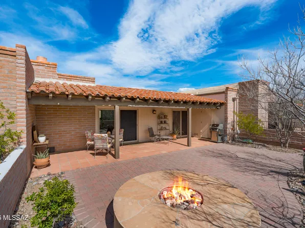 5800 E Cochise Trl, Tucson, AZ 85750