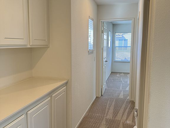 5th image of 32833 Westport Way