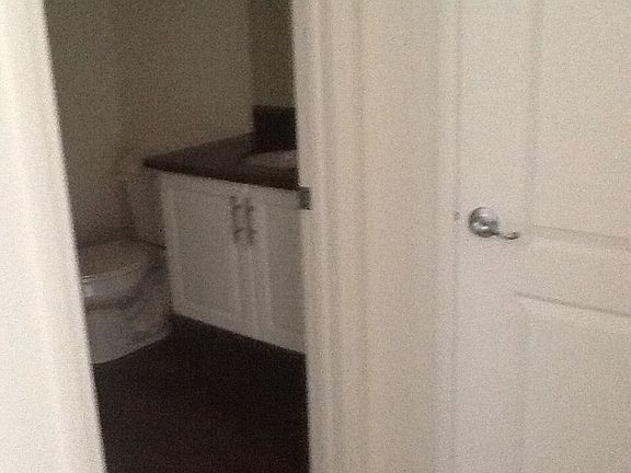 3rd image of 733 Huron Pl