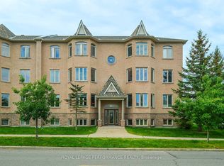 190 Rustic Hills Cres #6, Ottawa, ON K4A0B9