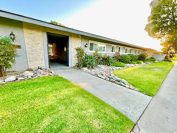 4th image of 2228 E Westport Dr #1