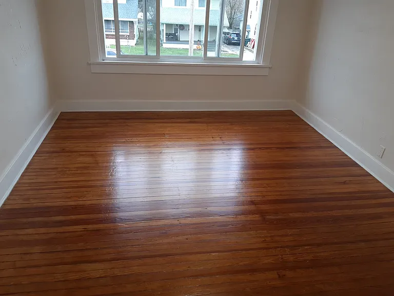 116 Redwood Ave — Photo 10