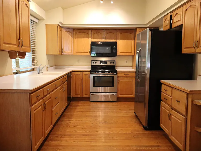 5319 Fairway Six Dr — Photo 8