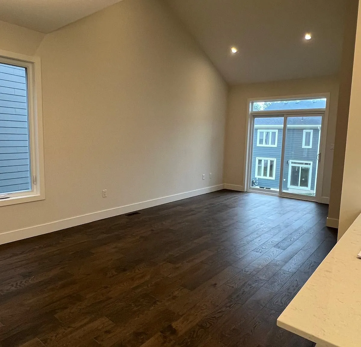 2 bed, $1,700 — Photo 4