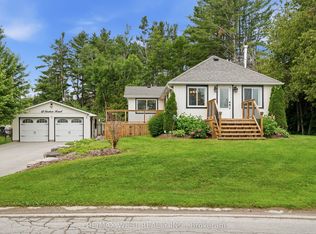 12 Station Rd, Georgina, ON L0E1N0