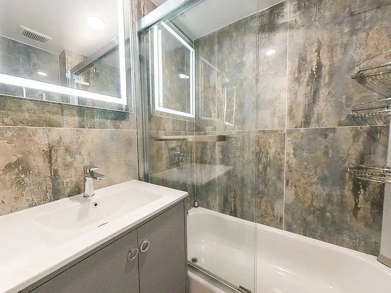 427 Pulaski St #1 — Photo 30