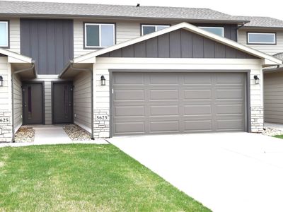 5623 E Brennan Dr, Sioux Falls, SD, 57110