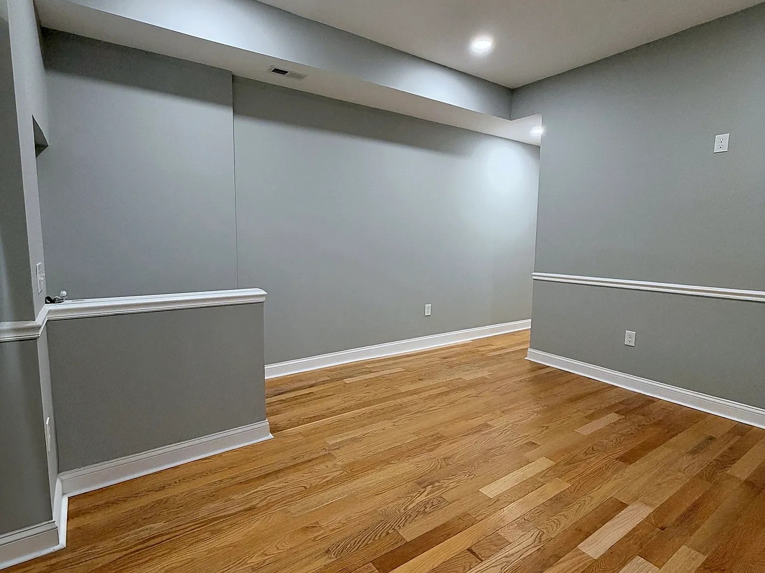3 bed, 1.5 bath, 1200 sqft, $1,800 — Photo 4