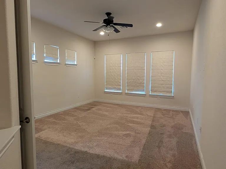 14320 Iveans Way — Photo 21
