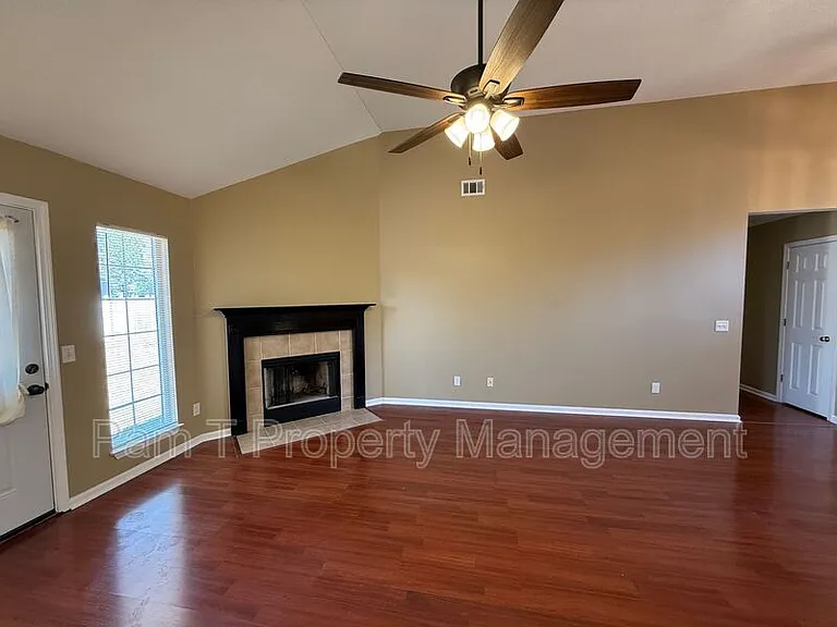 257 Shady Oak Cir — Photo 15