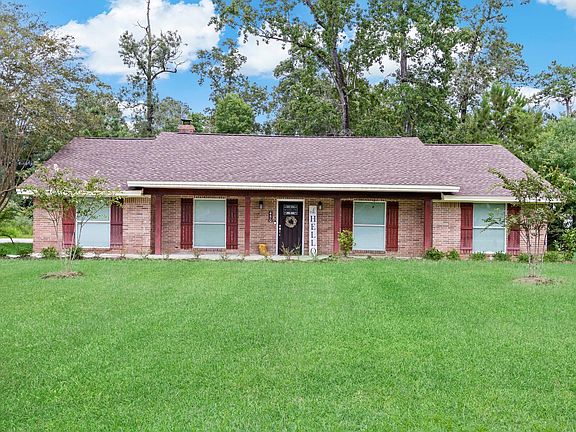 2nd image of 450 Piney Point Dr