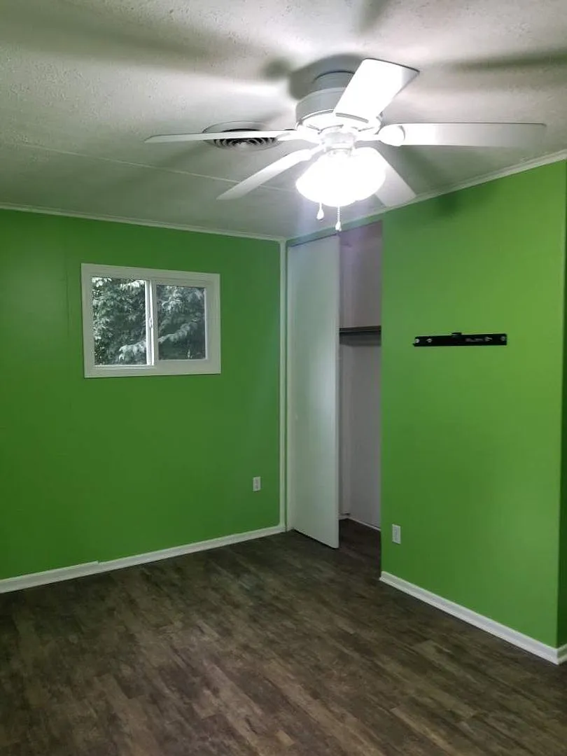 Pre-leasing!! August 1st, 2027 Move in — Photo 3