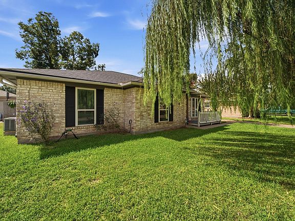 2nd image of 19519 Ricelake Ln