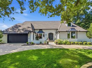 3205 W 83rd St, Leawood, KS 66206