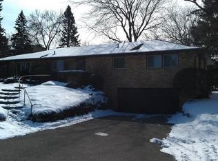 1008 James Ct, Mendota Heights, MN 55118