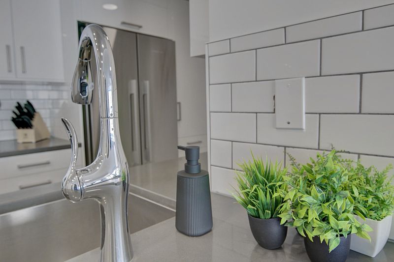 Vancouver Apartment for rent - 2 Bedrooms — photo 36