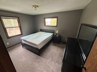 4437 Radnor Rd, Mound, MN 55364