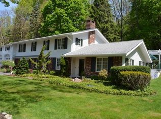 24 Cutlass Rd, Kinnelon, NJ 07405