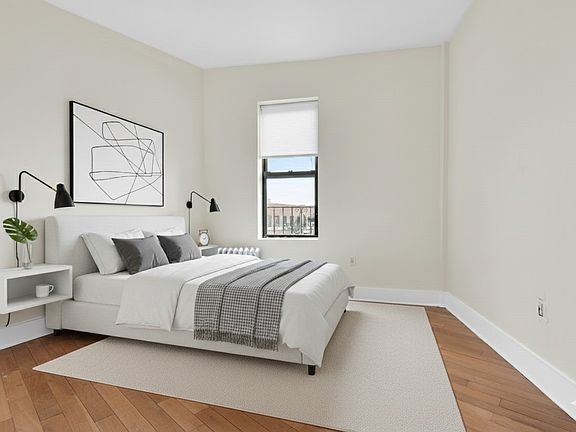 4th image of 145 Borinquen Pl APT 27
