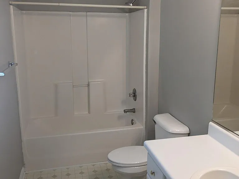 337 Crawford Mill Ln — Photo 11