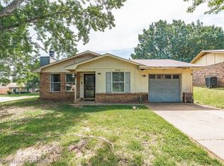 1512 14th Cir, Barling, AR 72923