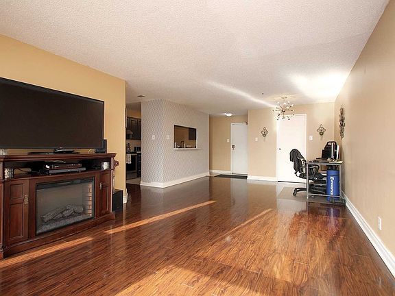 5th image of 25 Trailwood Dr #1108