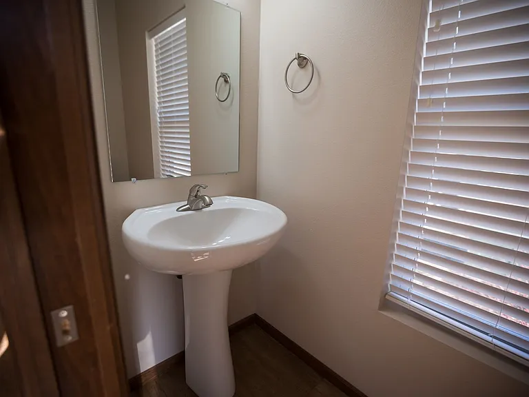 Hickory Hill Residences-Apartments — Photo 25