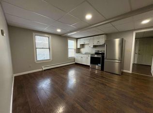 42 Green St #8, Augusta, ME 04330