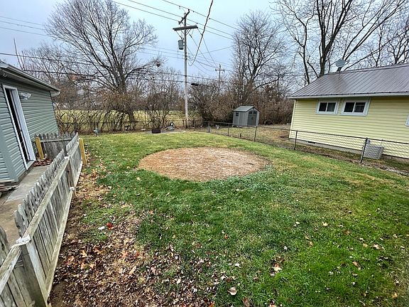 2nd image of 2533 Vale Dr