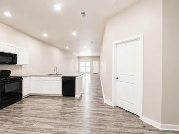 Upland Heights- 9710 Saratoga, 9710 Saratoga Ave #B, Lubbock, TX 79424