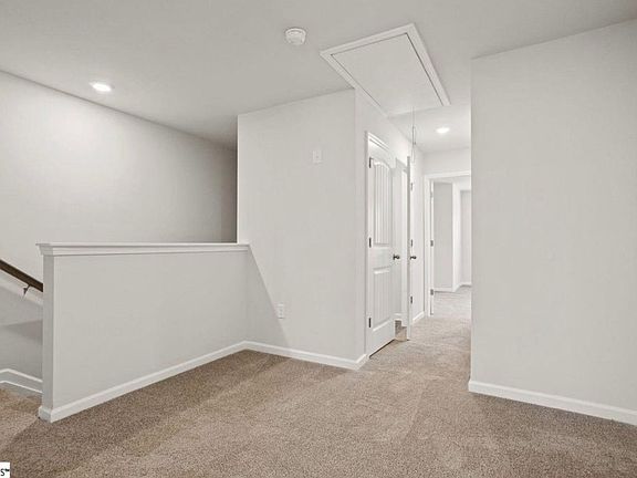 4th image of 403 Heswall Ct