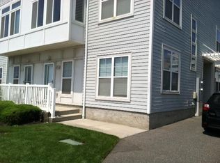 6916 Beach Front Rd, Arverne, NY 11692