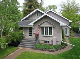 1407 S 2nd St, Aberdeen, SD 57401