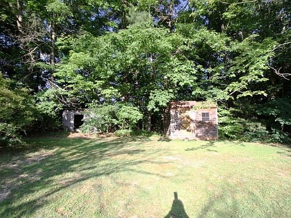 2nd image of 4932 Highland Trl