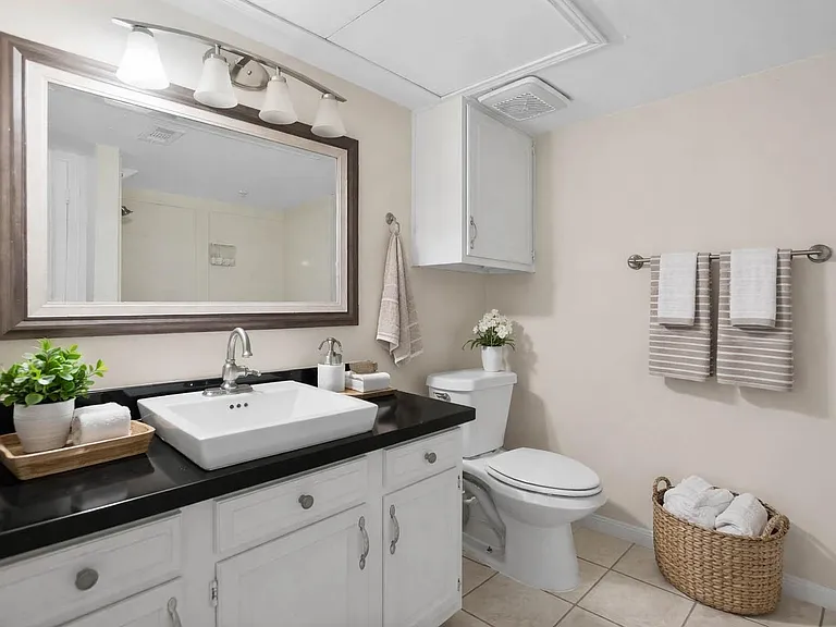 88 Lakeview Vlg — Photo 35