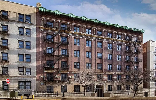 Rented by MOTION New York | media 19