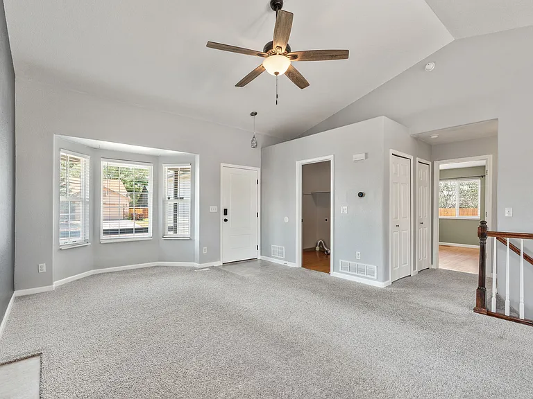5164 Fennel Dr — Photo 9